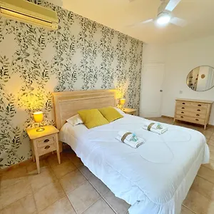 Apartamento 797 Rentals- Precioso Piso Con Vistas Al Jardin En Benalbeach, Benalmádena